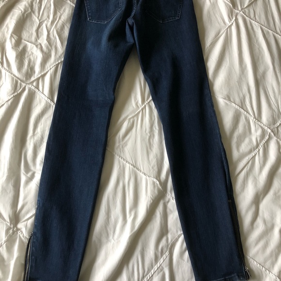 Dark wash Jeans - Picture 2 of 3